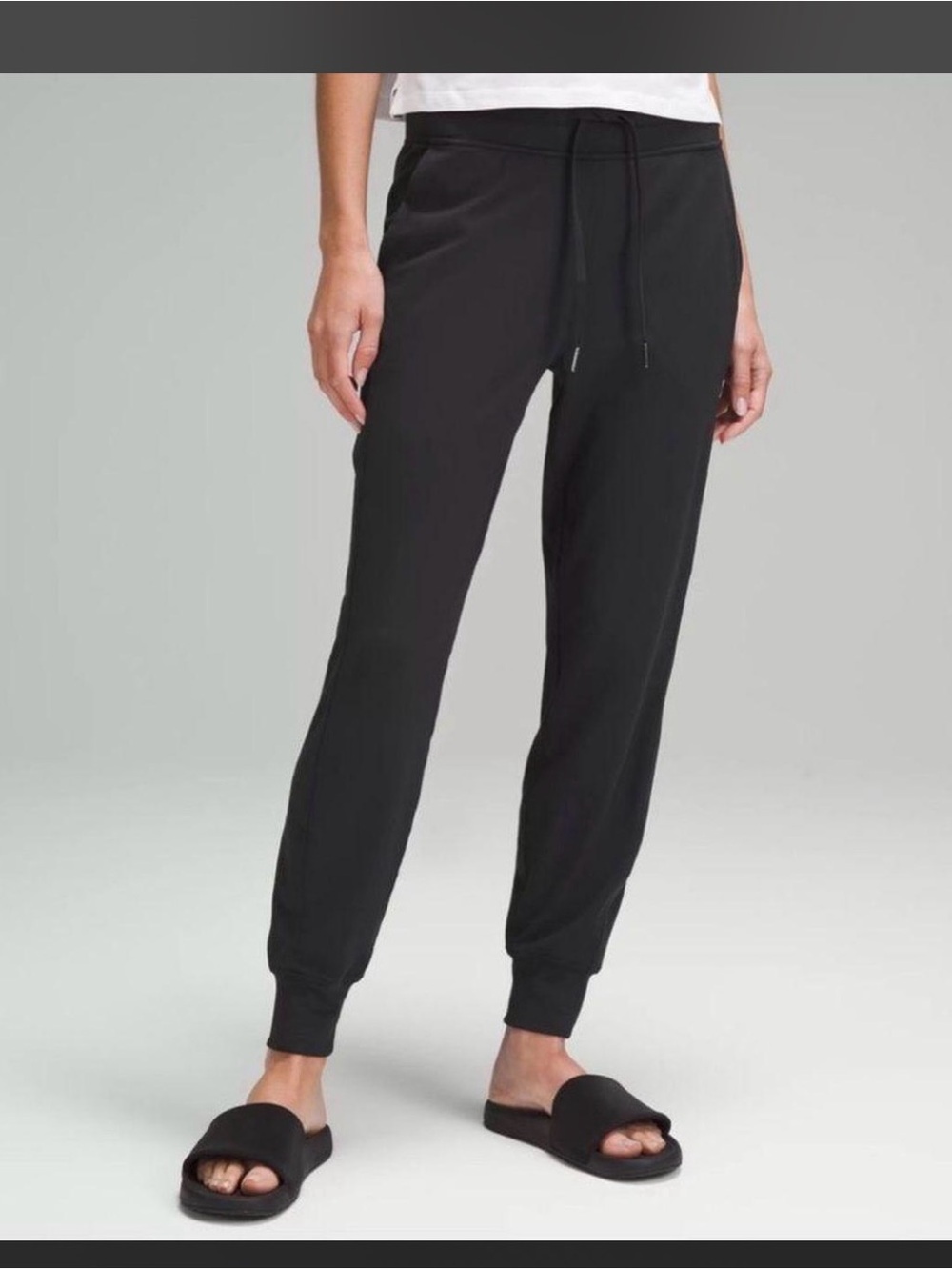 Lululemon ready to rulu jogger